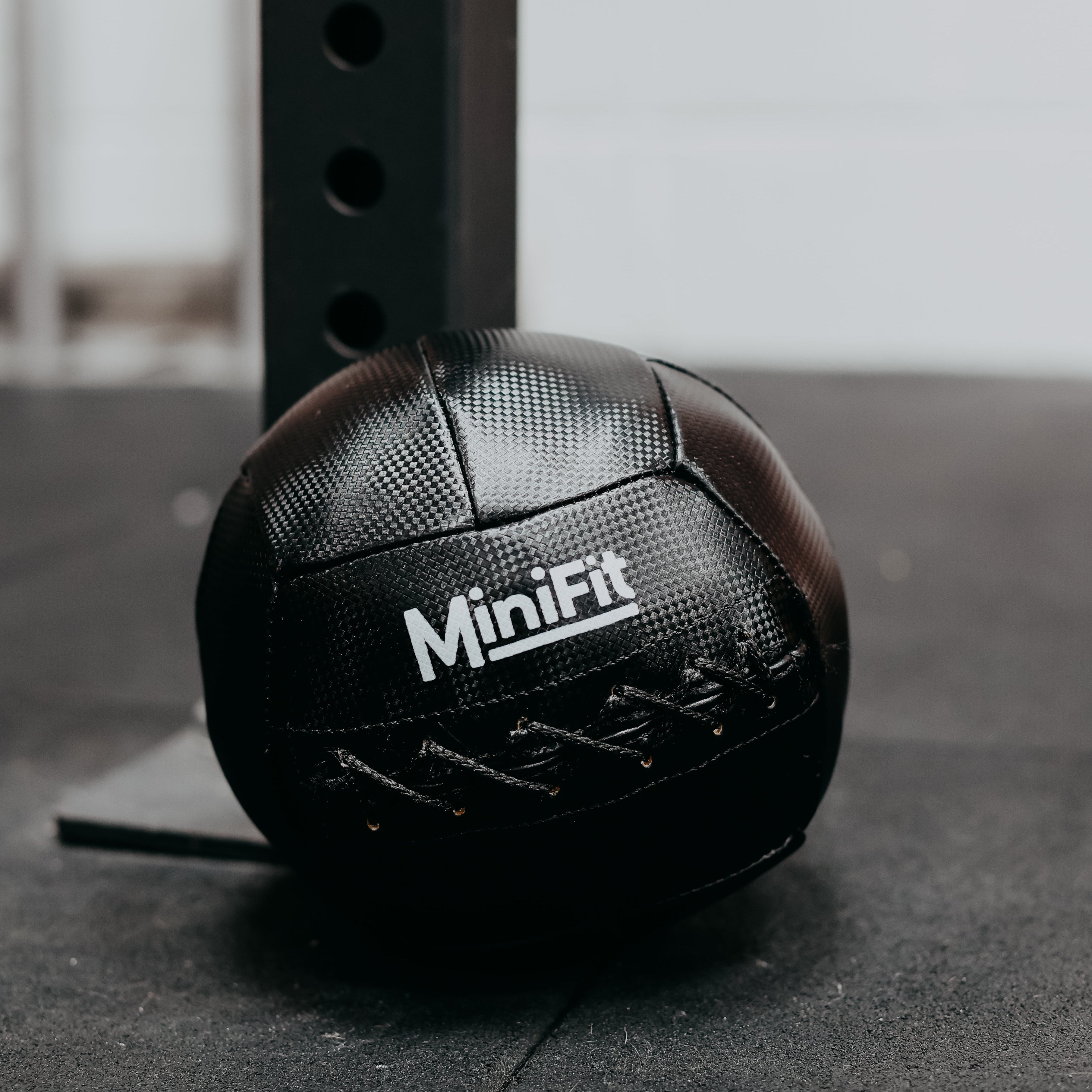 MiniFit Essentials Kids | Wall Ball